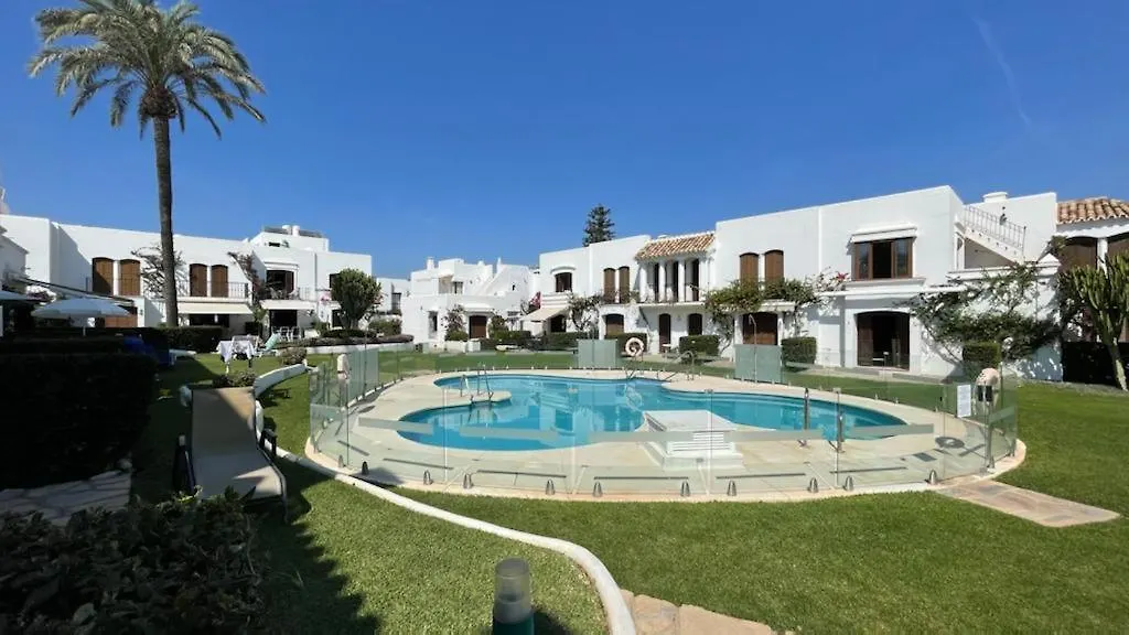 Golf&Playa Marbella Apartment Estepona 0*,